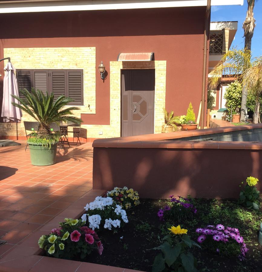 גיארדיני נאקסוס Villa Valentino מראה חיצוני תמונה